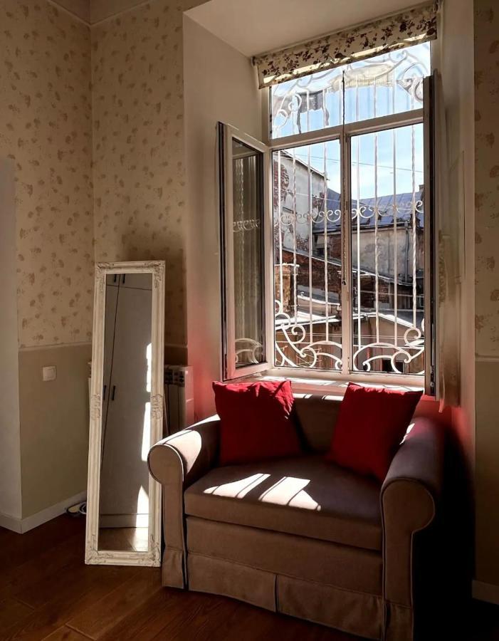Sweet Home Near Opera House Lviv Exterior photo